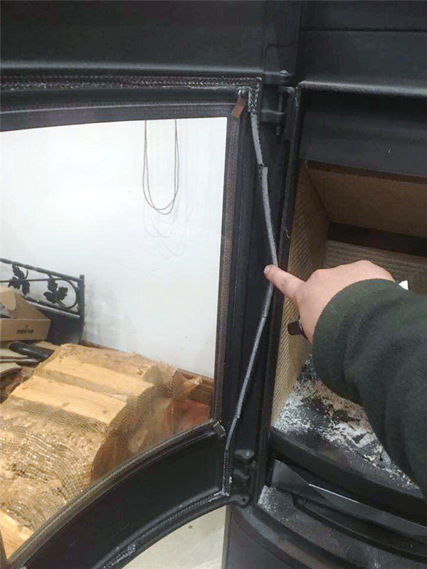 火爐首次點火需要注意哪些問題？.png